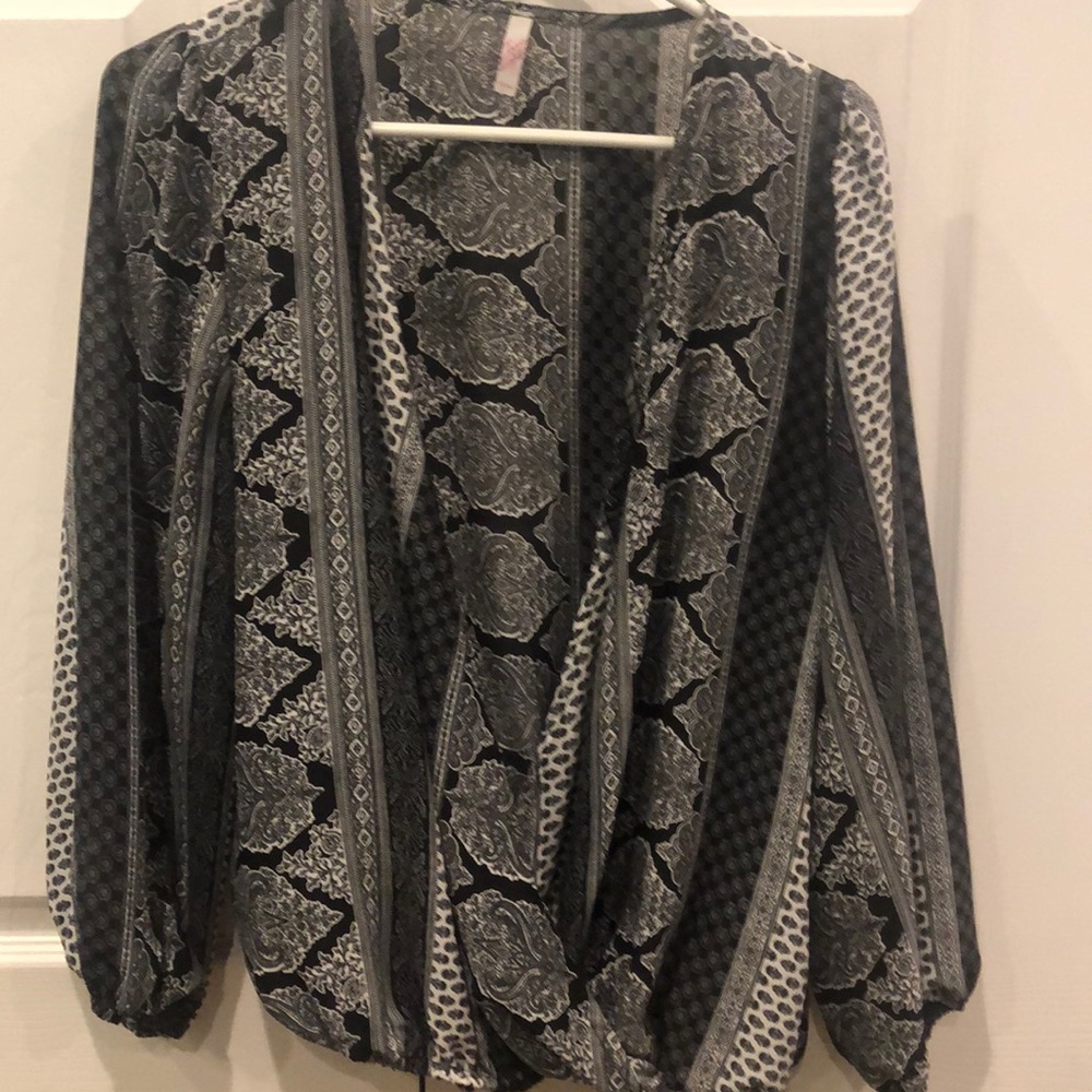 Open V top